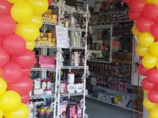 Loja de Cosméticos, Perfumarias e Presentes